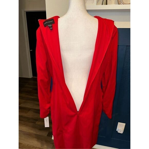 Donna Morgan Women's Long Sleeve V-Neck Dress with Faux Pockets - Picture 5 of 7